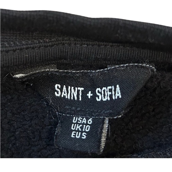 Saint + Sophia Star Embossed Organic Crewneck Sweatshirt | Black | US 6 (Small) - Picture 2 of 4